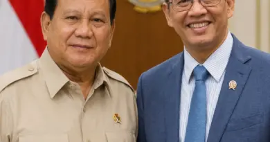 Purbaya Mendadak Dicopot dari Menkeu, Ray Rangkuti Endus Indikasi Ketegangan dengan Danantara hingga Buat Prabowo Jengkel