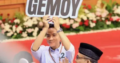 KPU Ngaku Tak Cek Lapangan Soal Ijazah Gibran, Chusnul Chotimah: Ada Apa dengan KPU? Apakah Seperti Paman MK?