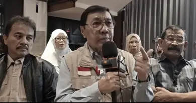 Tak Miliki Ijazah SMA, Eks Pangkostrad Minta Gibran Tahu Diri: Ini Menyangkut Kehormatan Bangsa