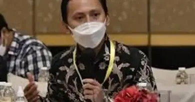 Prabowo Tak Sebut Angka Upah Minimum Guru, Mendikbud Bayangan: Komitmennya Memang Tidak Ada