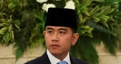 Surat Terbuka Forum Guru Besar Indonesia: Desak Gibran Mundur dari Jabatan Wapres!