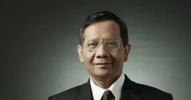 Dua Tahun Prabowo-Gibran, Mahfud MD Ungkap Strategi Prabowo Kendalikan Orang-orang Jokowi